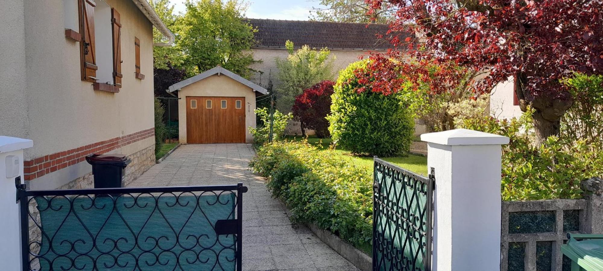Un Brin De Bonheur Villa ทรัวส์ ภายนอก รูปภาพ